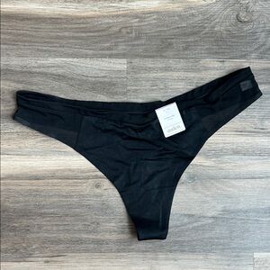 NWT Auden Invisible Edge Thong
